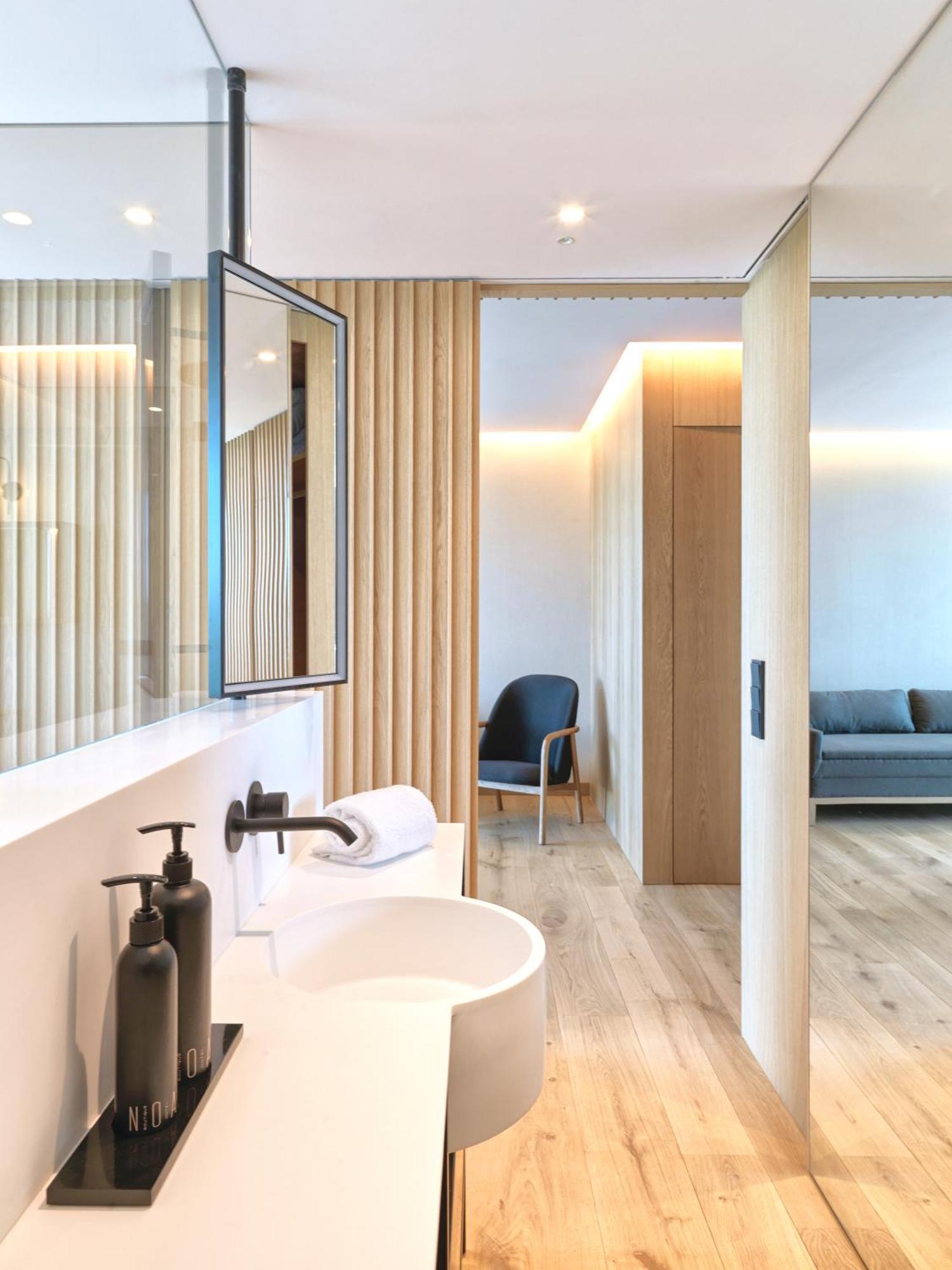 Noa Boutique Hotel Santa Cruz de Oleiros Εξωτερικό φωτογραφία